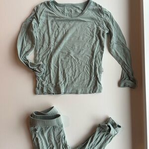 Kyte BABY Green pajama set